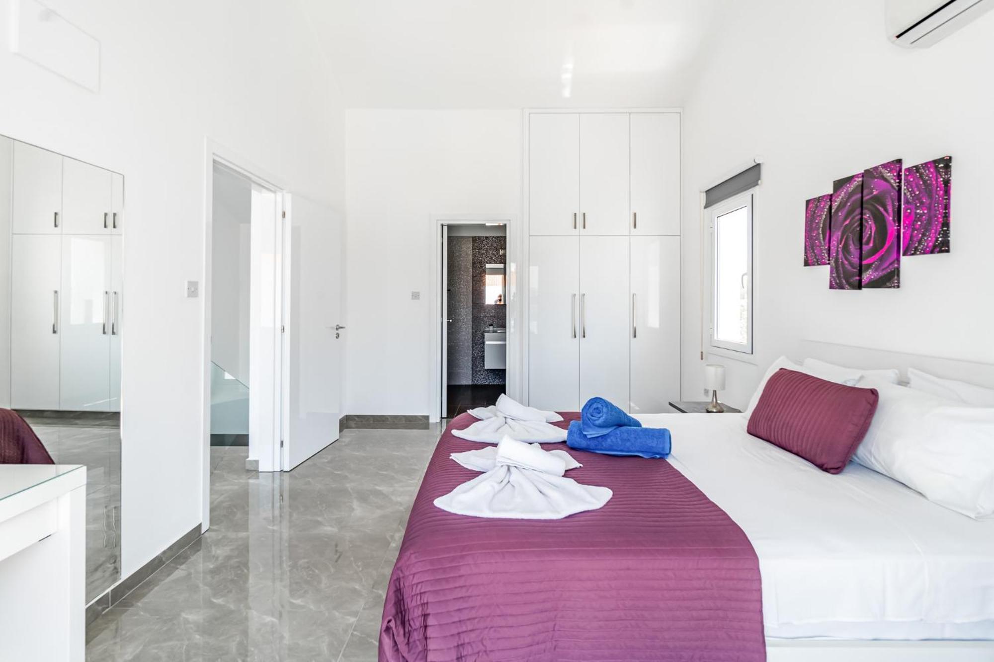 פאראלימני Beach Front Aqua Marina By Ezoria Villas מראה חיצוני תמונה