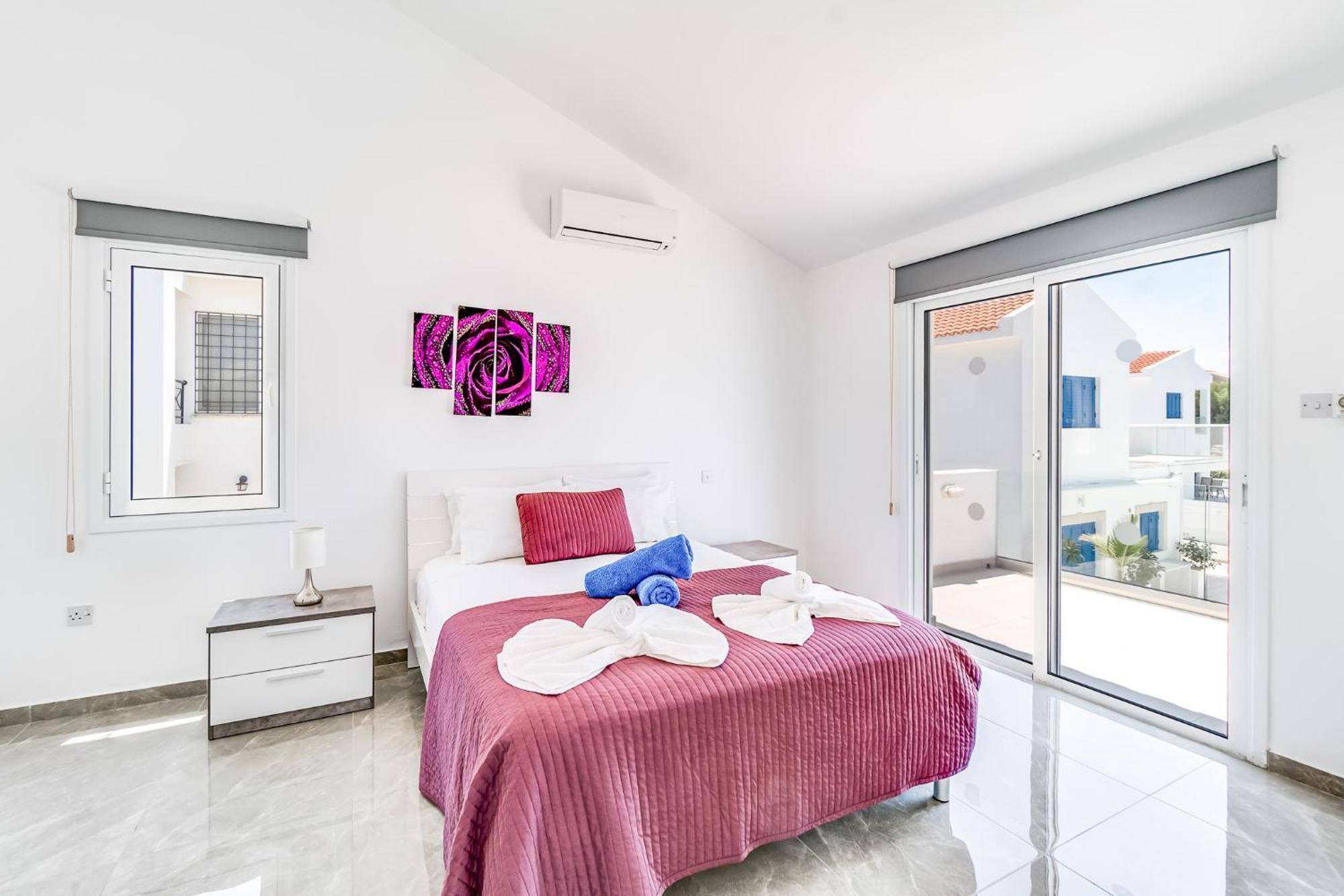 פאראלימני Beach Front Aqua Marina By Ezoria Villas מראה חיצוני תמונה